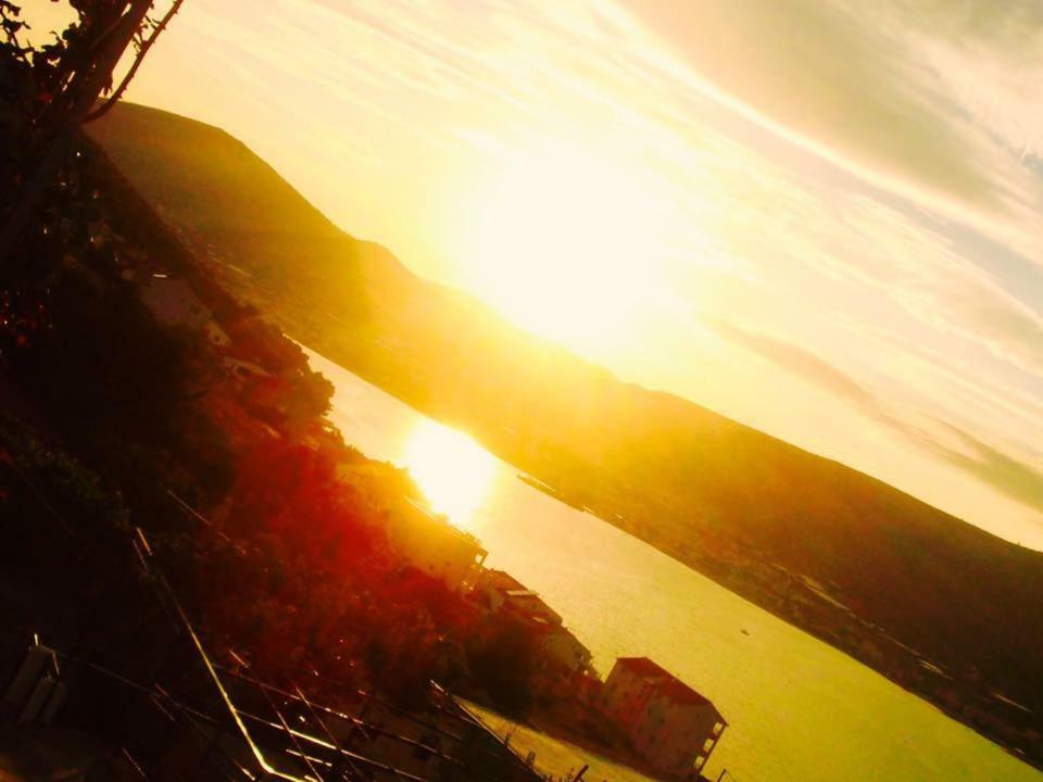Sunset Apartment